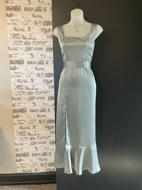 Show Me Your MuMu | Dresses | Claire Midi Dress Champagne Luxe Satin |  Poshmark